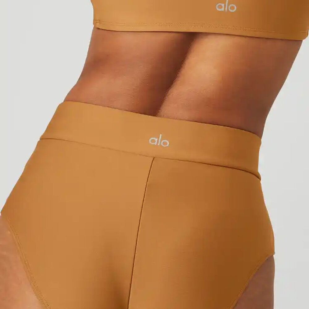 NWT Airlift HR briefs, L, Toffee - Picture 5 of 6